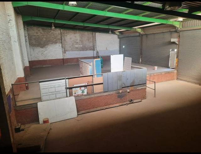 INDUSTRIAL FOR SALE IN WALTLOO